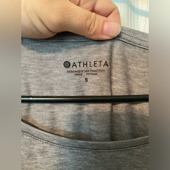Athleta Encore Cinched Long Sleeve Shirt. - Picture 4 of 4
